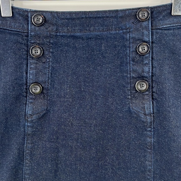 LOFT Denim Straight Pencil Skirt Petite Buttons Accent Dark Wash Size 2 Petites - Picture 2 of 5
